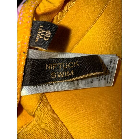 Niptuck Swim Size 10 Multifit Cup One Piece Swimsuit Golden Floral Tropical - Picture 7 of 8